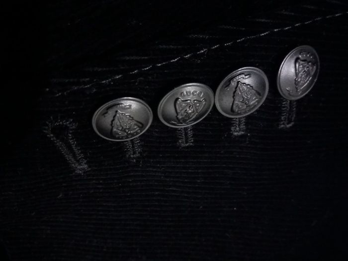 пиджак из вельвета с кожаными деталями от Gucci