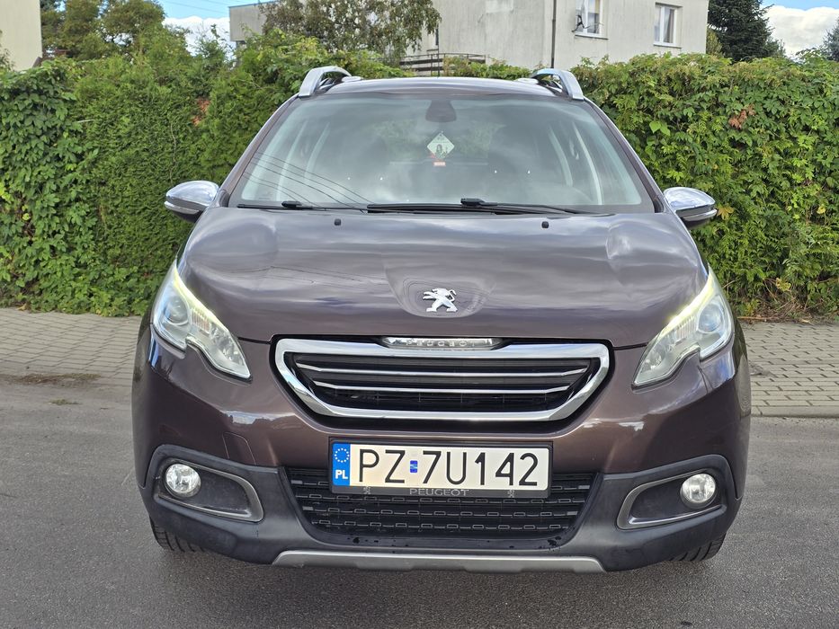 Peugeot 2008 1.2 2015r,Pure Tech,bezwypadkowy,półskóra,navi,full opcja