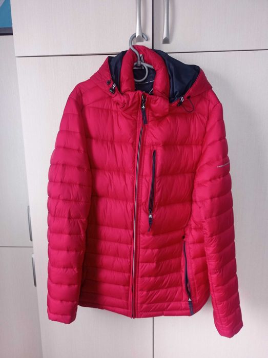 Продам чоловічу зимову куртку