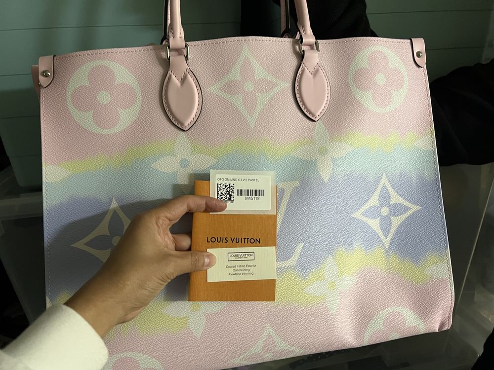 Vendo bolsa Louis Vuitton Onthego Escala LV GM Pastel