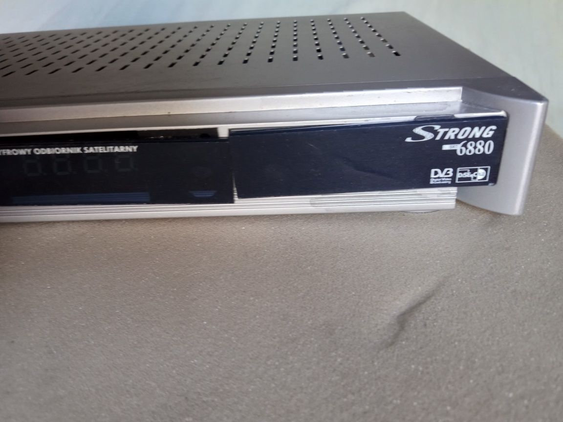 Sprawny technicznie dekoder Cyfra Plus