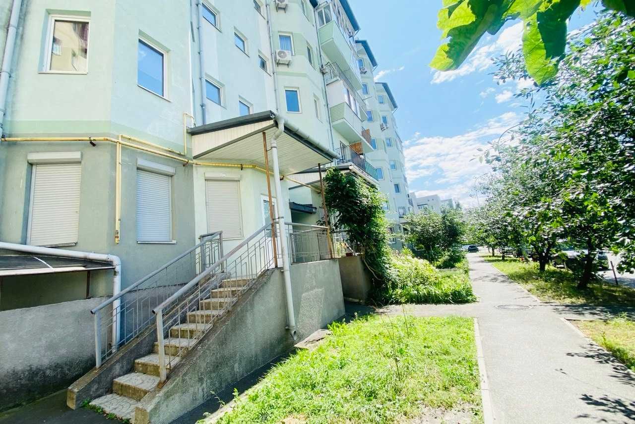 Здається комеційне приміщеня по вул. Івана Дяченка,20, 80м2, 1/8пов.