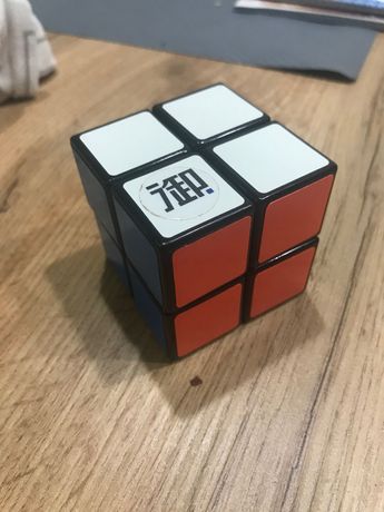 Продам кубик рубика 2х2