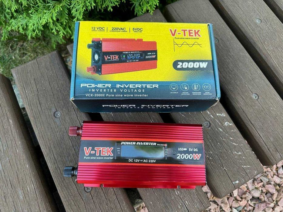 Преобразователь тока 2000ватт чистый синус. Инвертор 12-220v 2000w