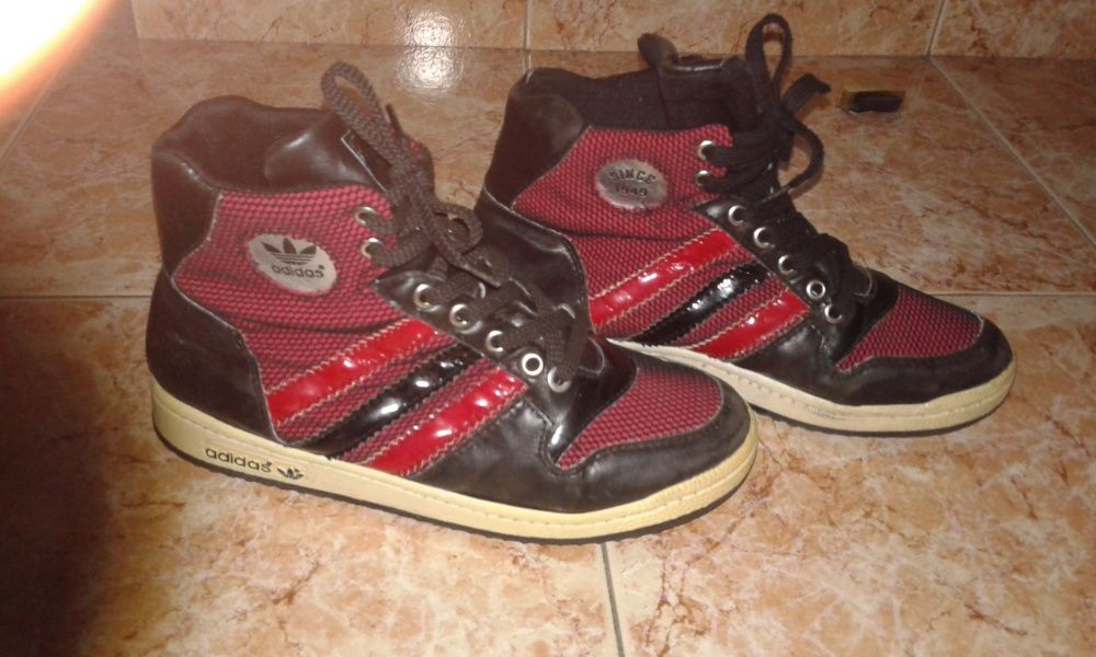 Ténis bota Adidas