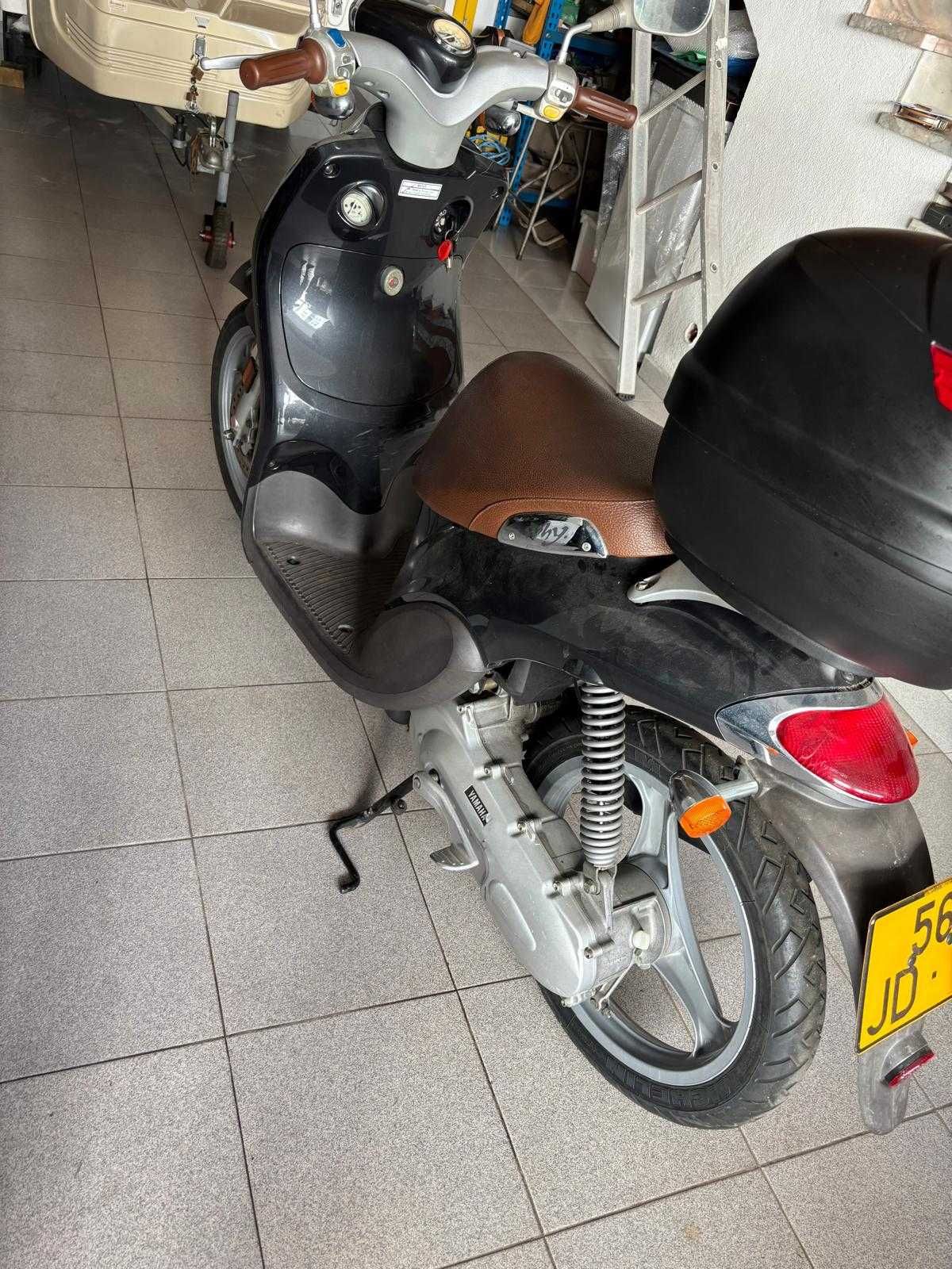 Acelera / vespa YAMAHA Why