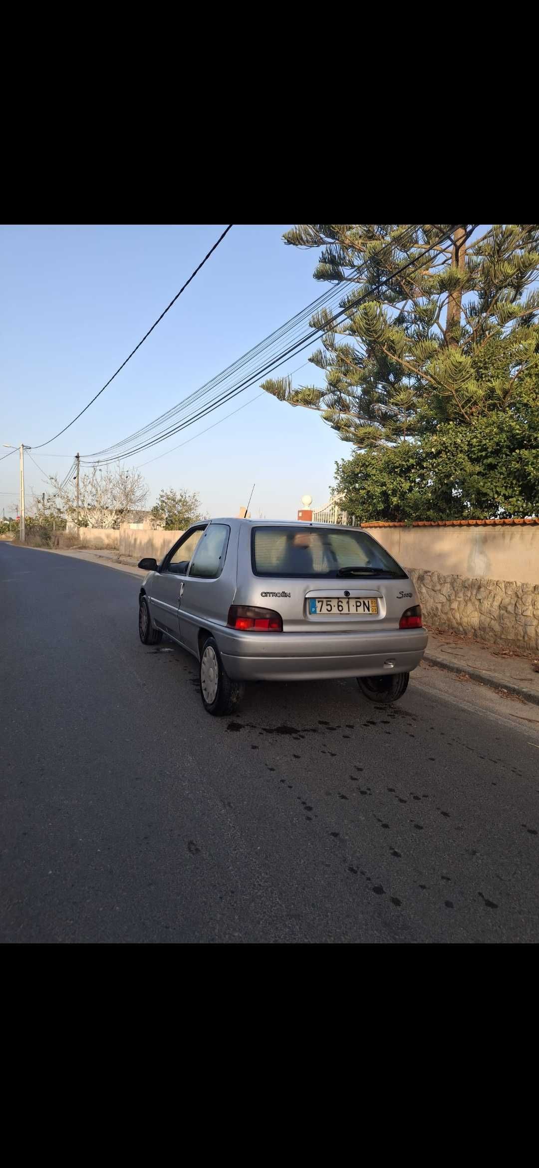Saxo 1.5D comercial