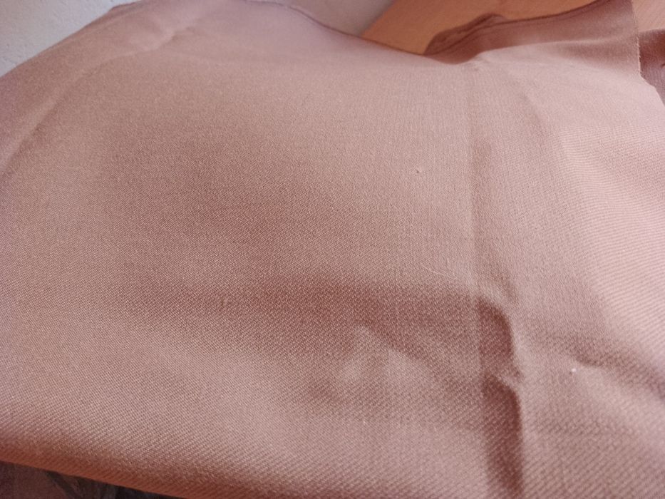 Kupon ubraniowy 1,50 x 1,50.