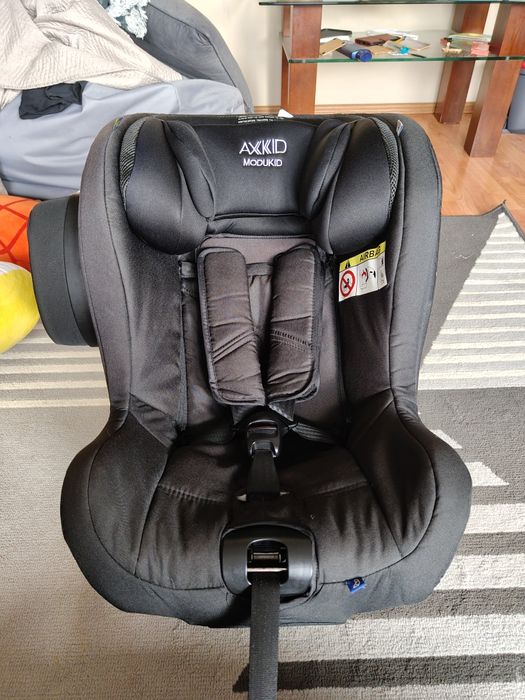 Fotelik Axkid z bazą 9-18 kg