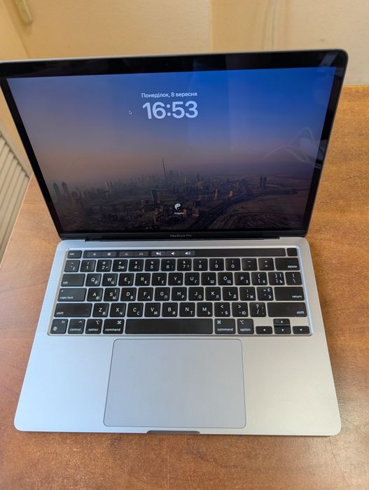 Macbook Pro m1 8/256