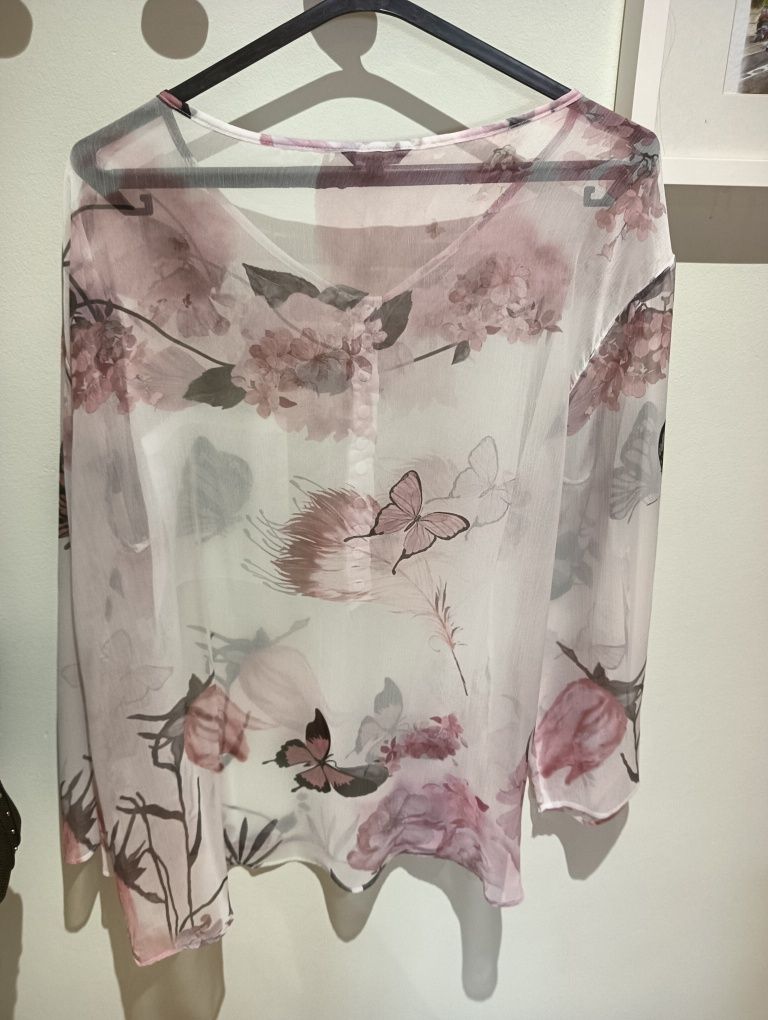Blusa feminina com padrão