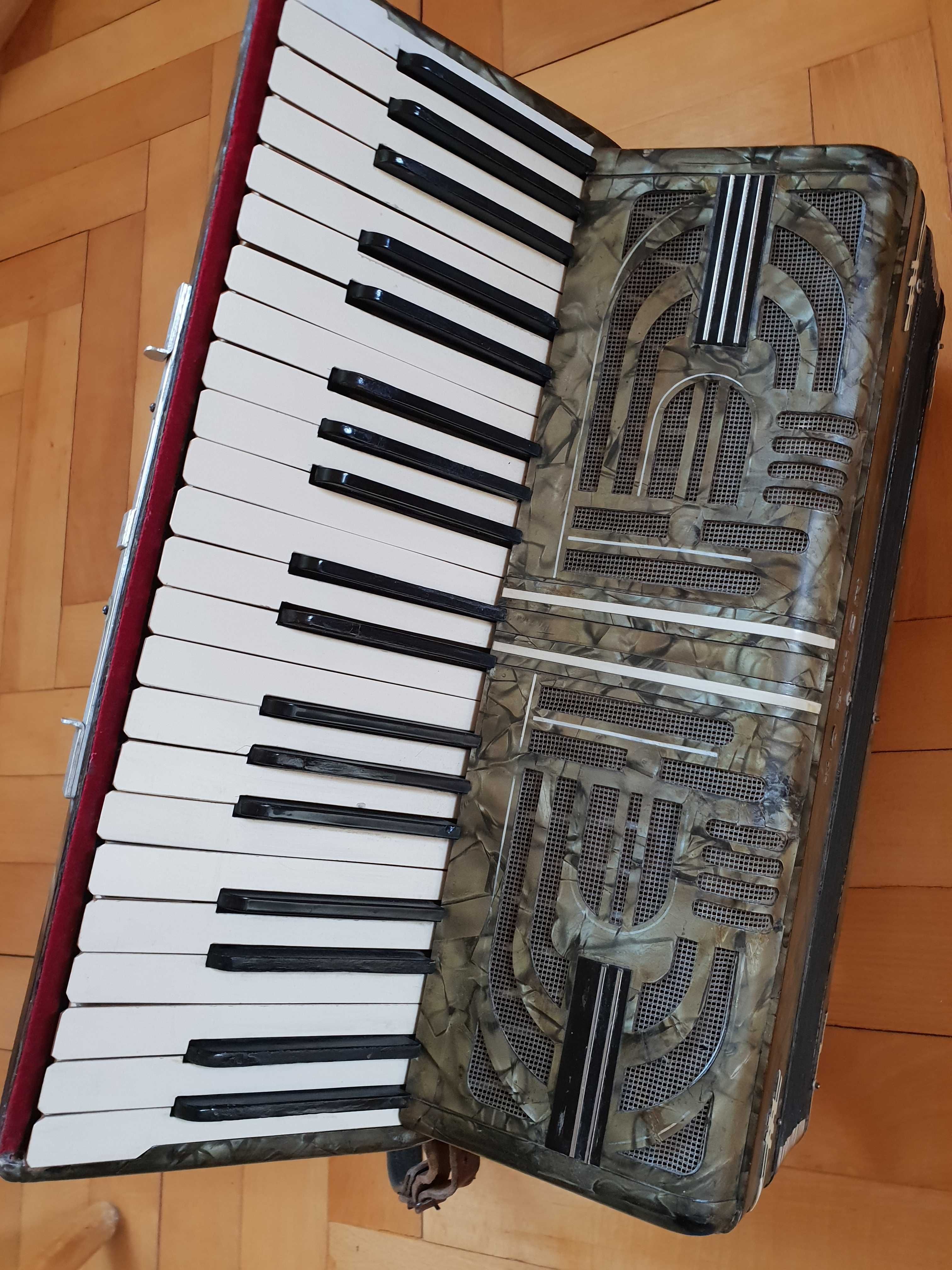 akordeon HOHNER Verdi