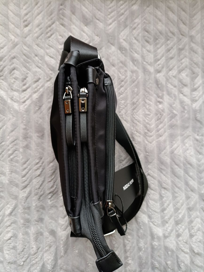 Сумка на плече з лямкою Mark Ryden Envoy MR499