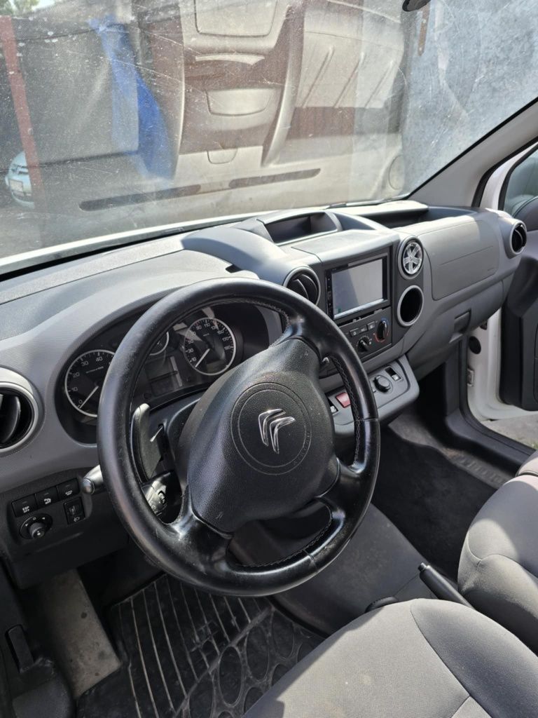 Citroen Berlingo L2 automat 2013r