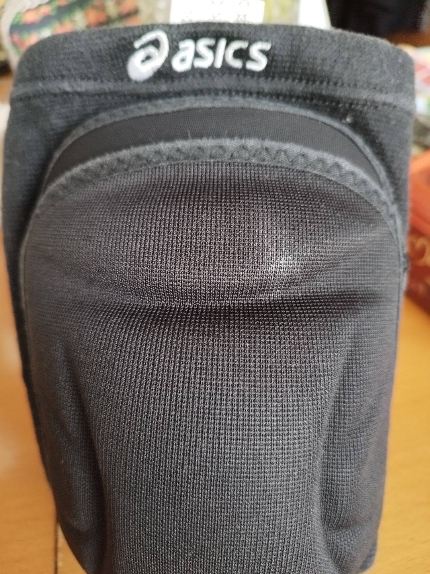 Nakolannik Asics Performance kneepad rozm M