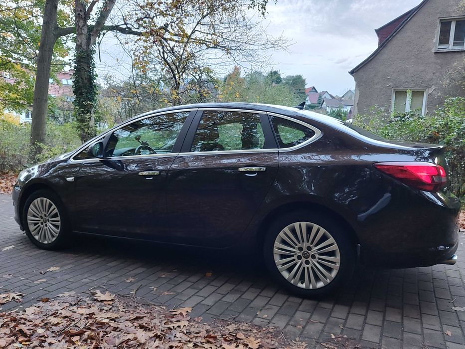 Opel Astra J Turbo Cosmo