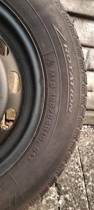 Felgi stalowe 15" 5x108 ford opony zimowe 185 65