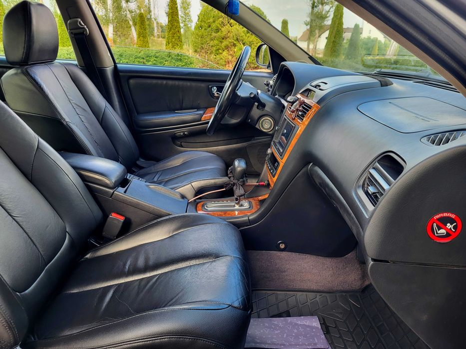 КРАСИВАЯ И УХОЖЕННАЯ Nissan-Maxima -Автомат