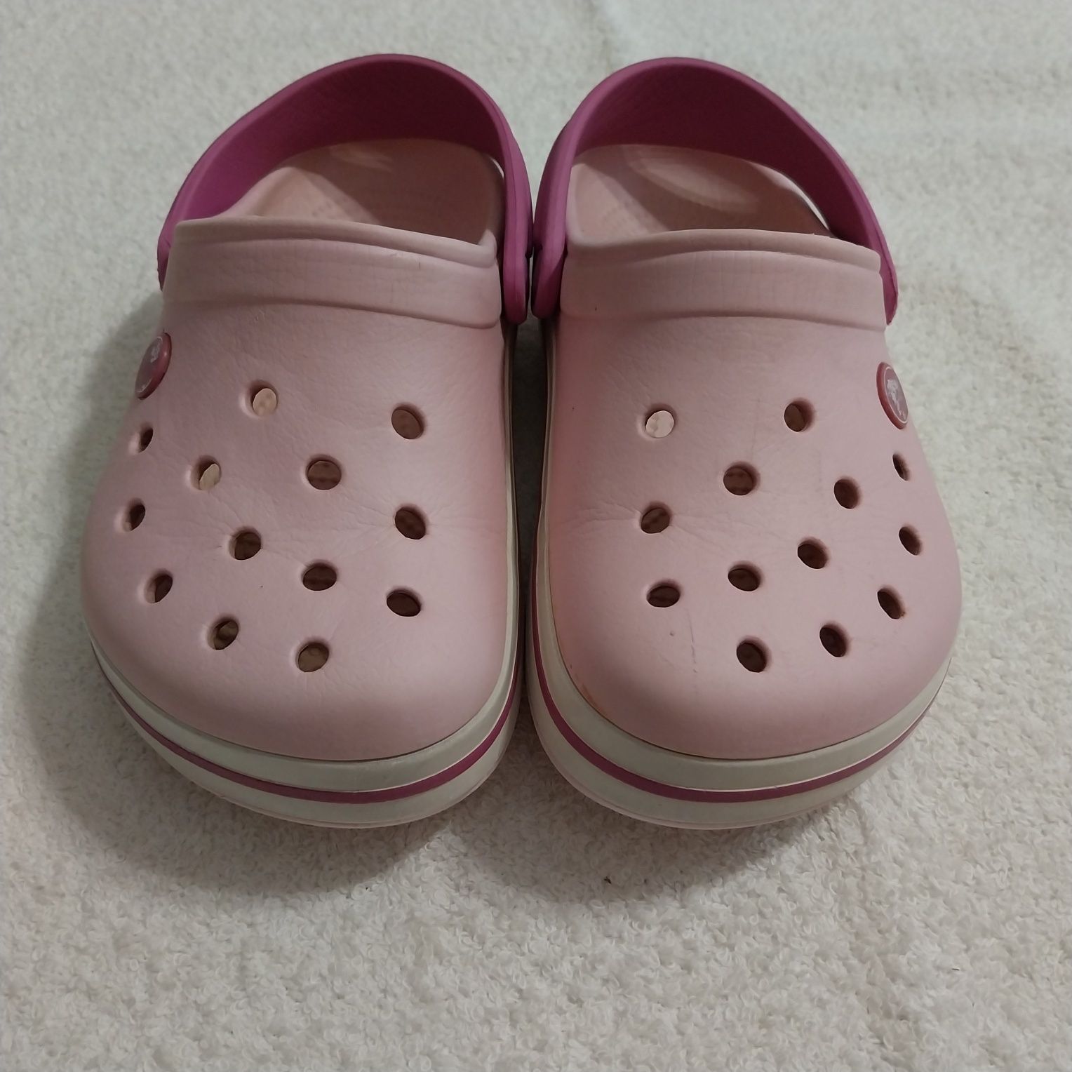 115G Buty CROCS dla dziewczynki rozm. J1 (32-33)