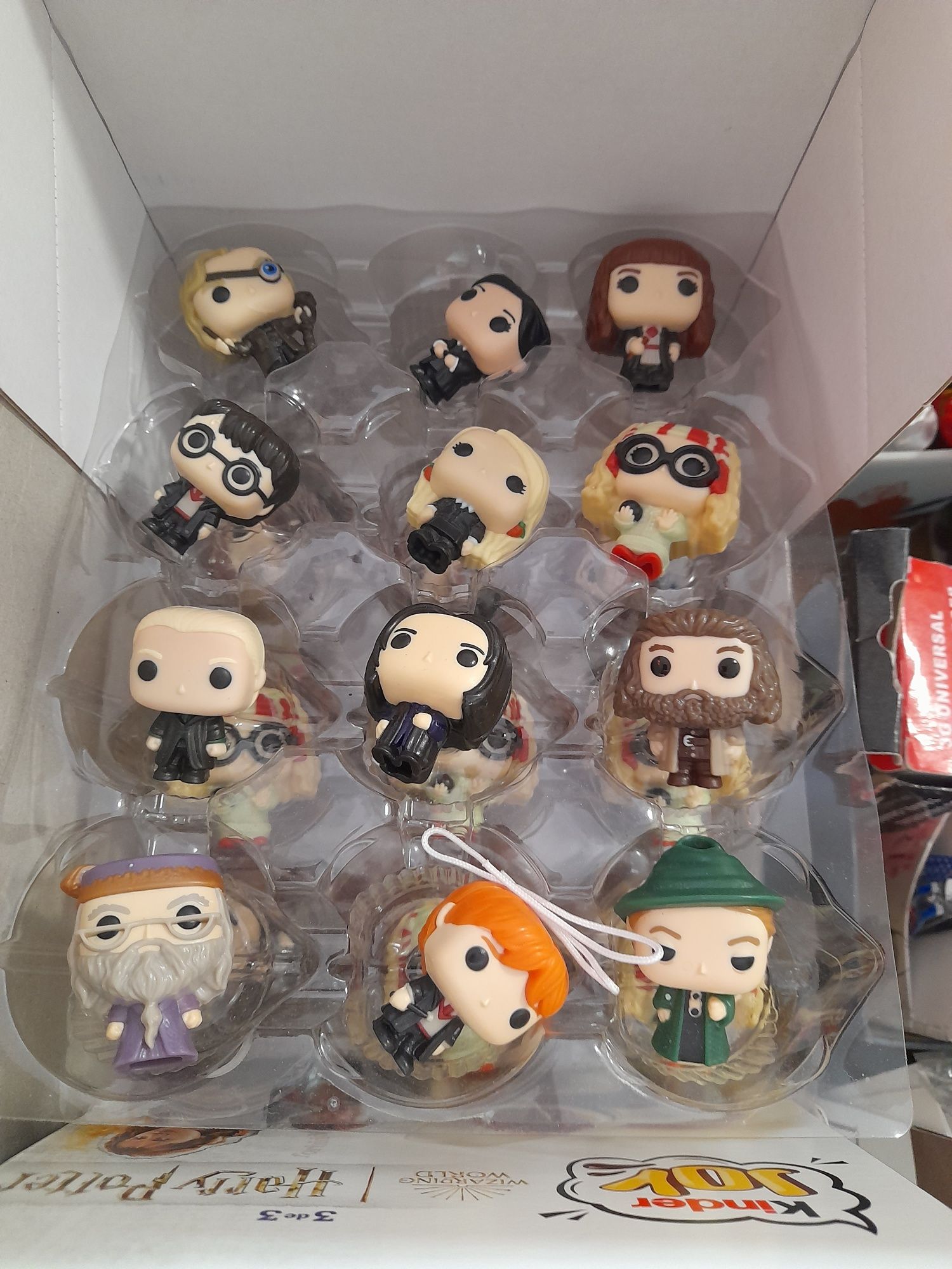 Bonecos Harry Potter Pop Funko - Ovos Kinder Joy Luna Ron Snape Sybill