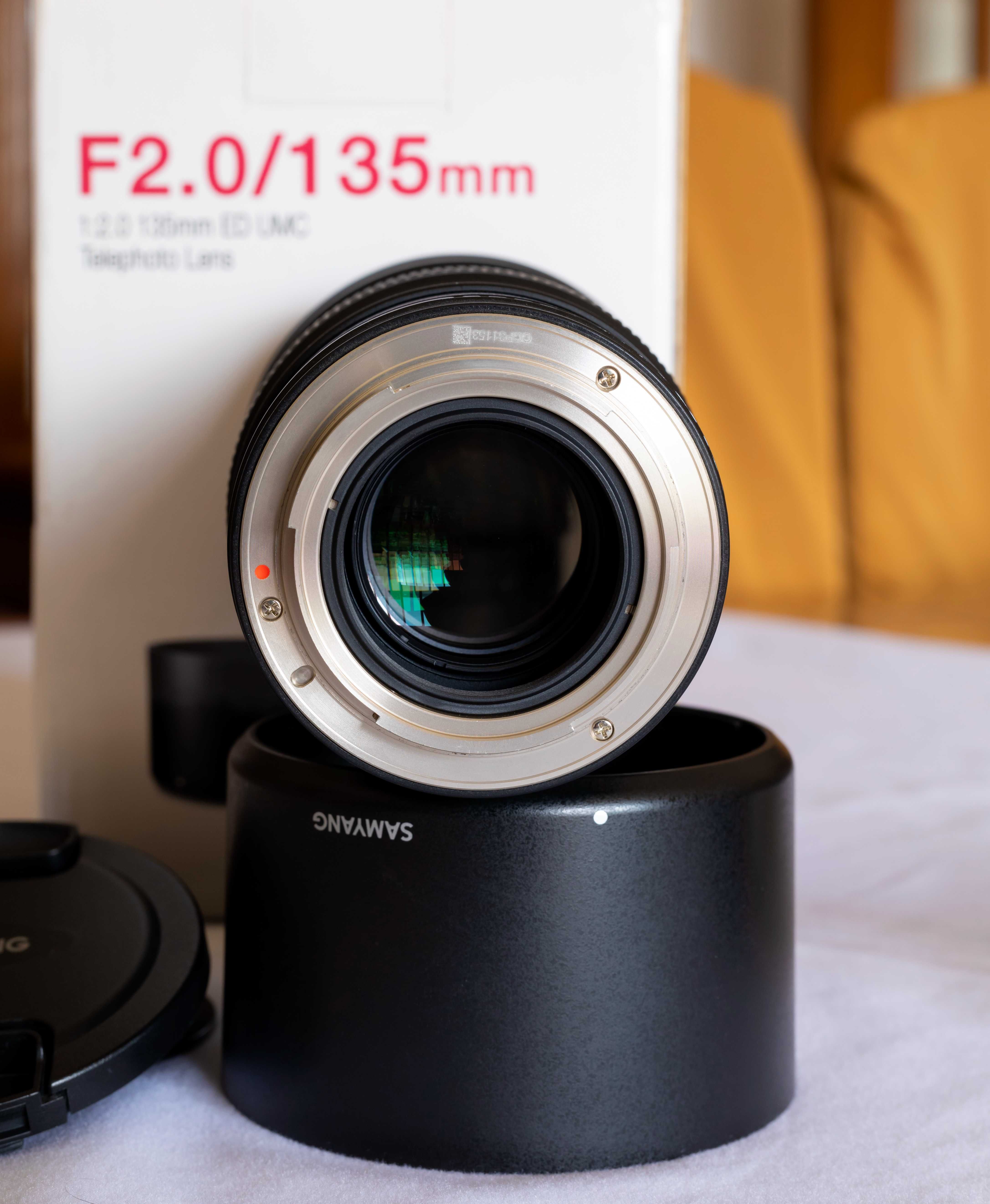 Samyang 135mm f/2.0 ED UMC para Canon