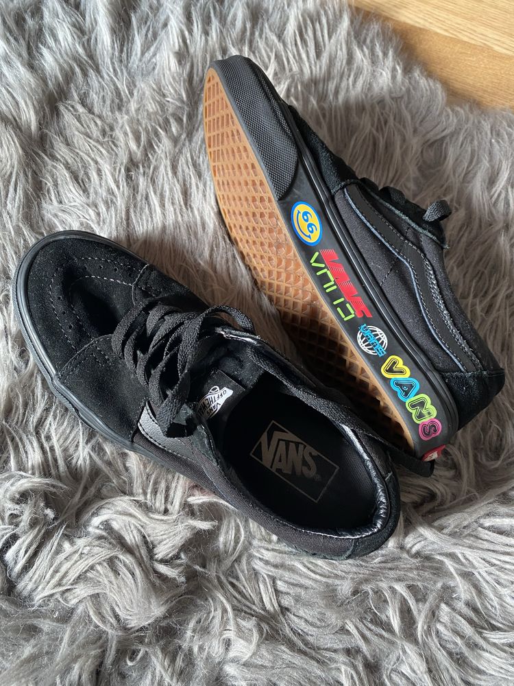Trampki Vans kolorowe printy na gumie r.39