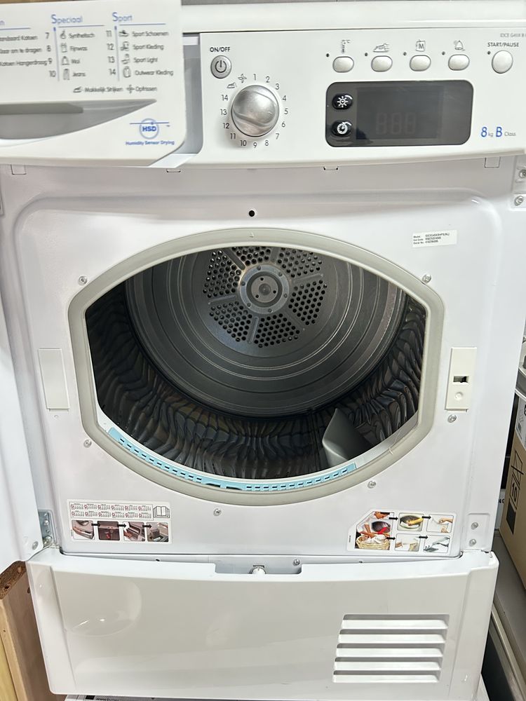 Maquina secar indesit