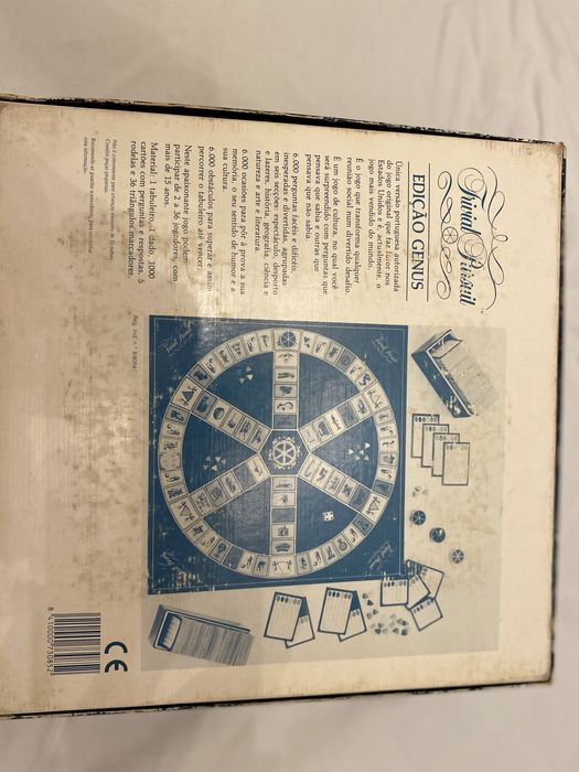 Jogo de Tabuleiro Trivial Persuit