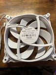 Sprzedam wentylatory Be quiet Silent Wings 4 140mm 1900rpm