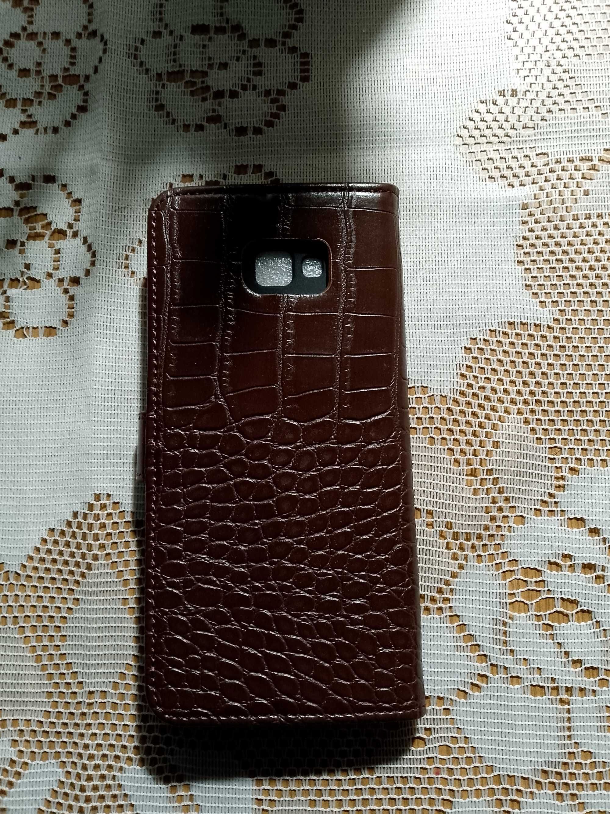 Etui na telefon z klapką ze skóry ekologicznej.Nowe