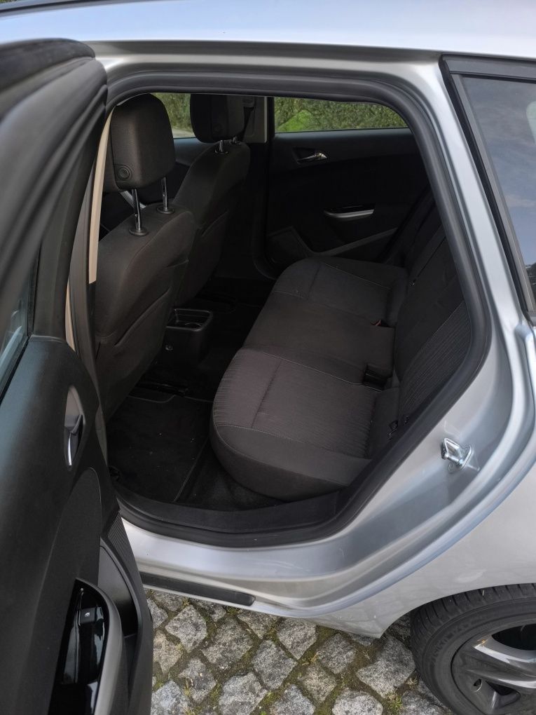 Opel astra 1.3 turbo