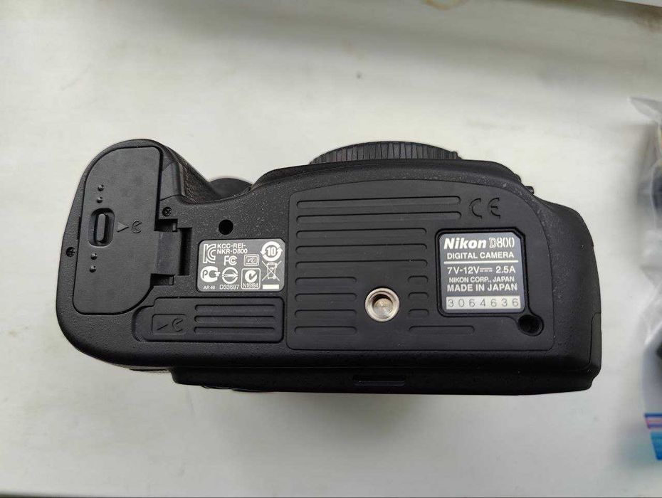Nikon D800 как новый, пробег 23к!