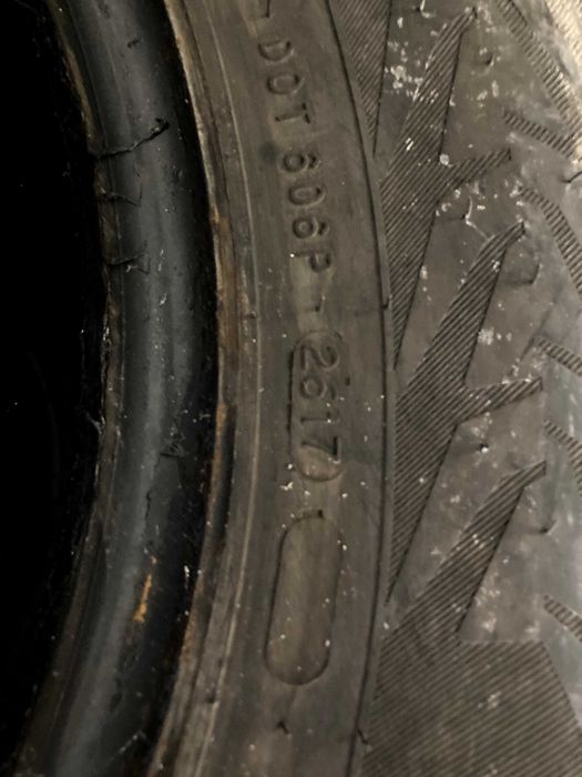 Зимові шини 195 65 15 Nokian Nordman 7 шиповані 2017 рік