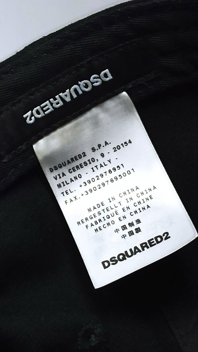 Бейсболка кепка с канадским флагом dsquared2