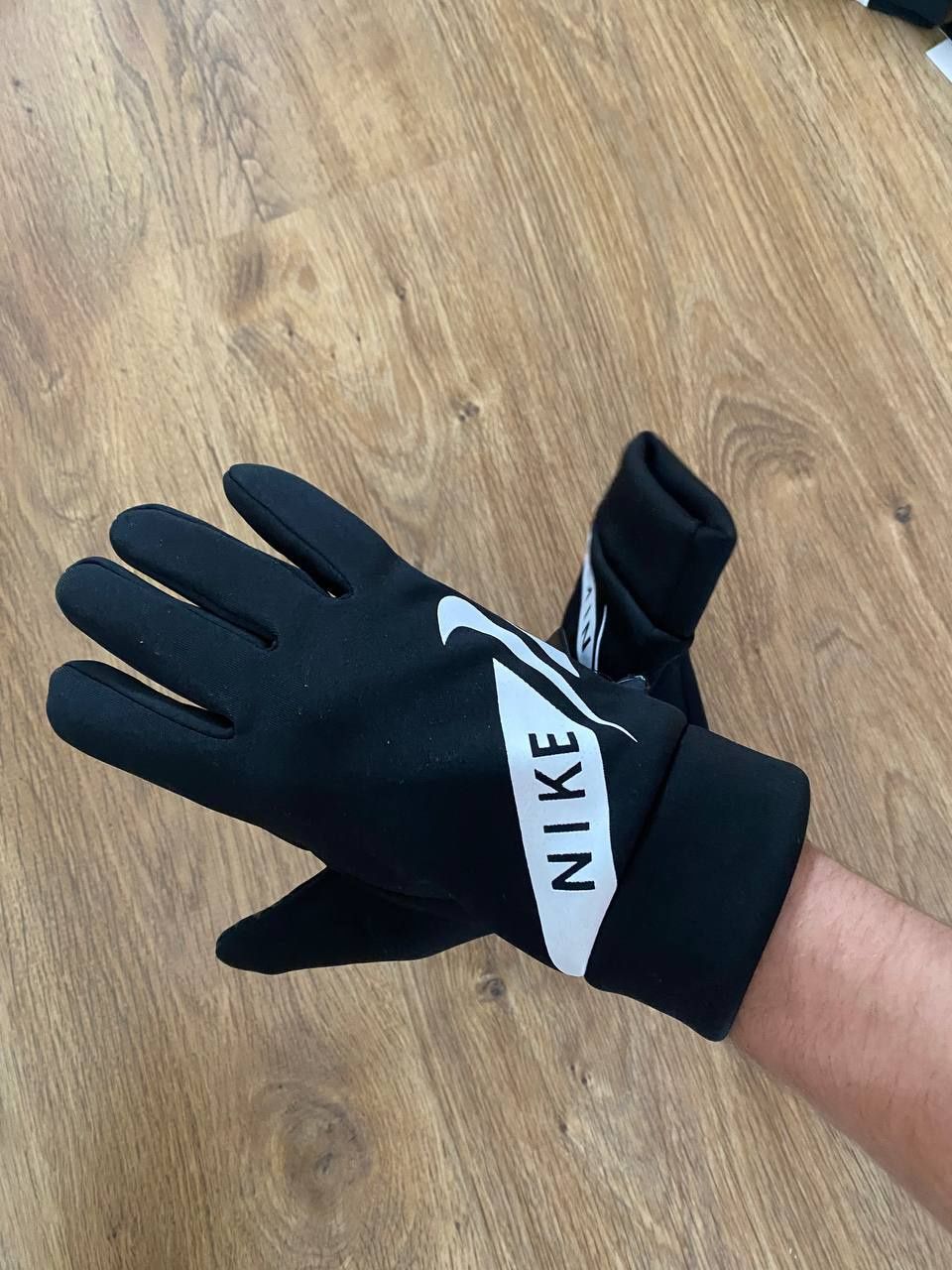 Нові перчатки Nike ACG Tech рукавиці