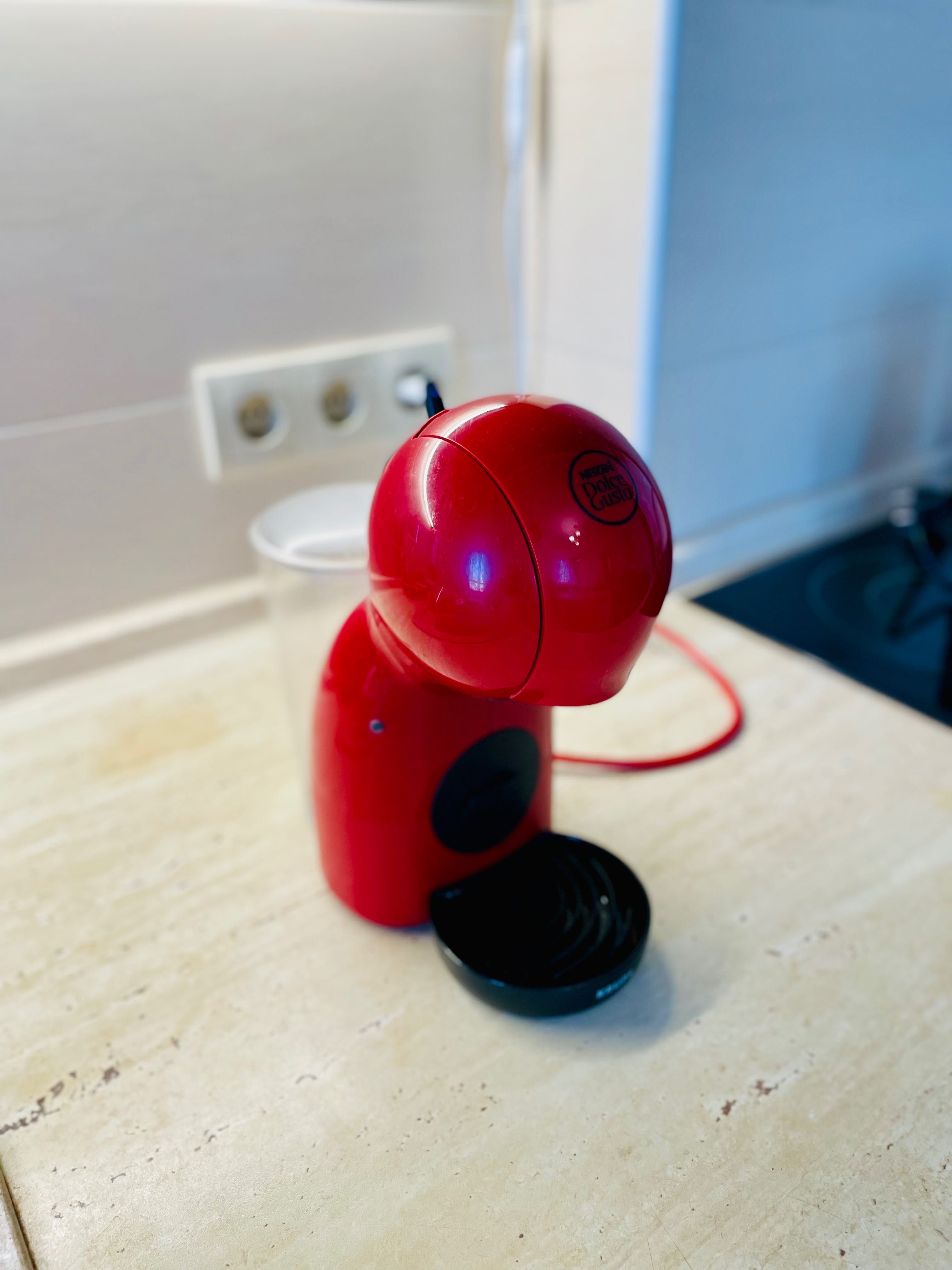 кавомашина Krups KP1A0531 Nescafe Dolce Gusto Piccolo XS Red