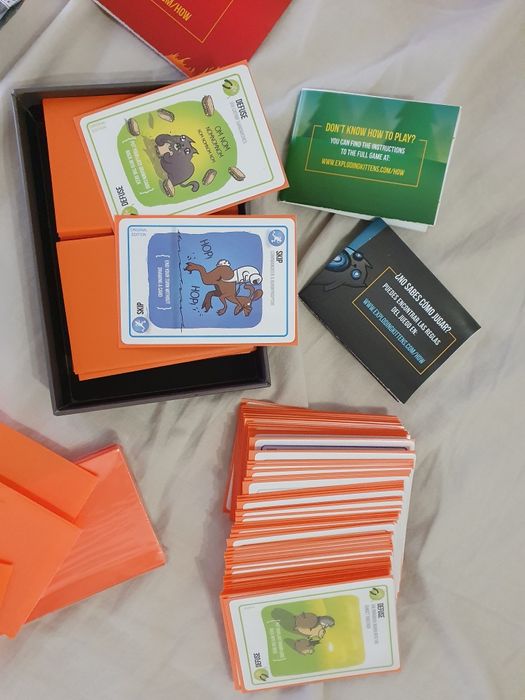 Exploding Kittens + Expansões