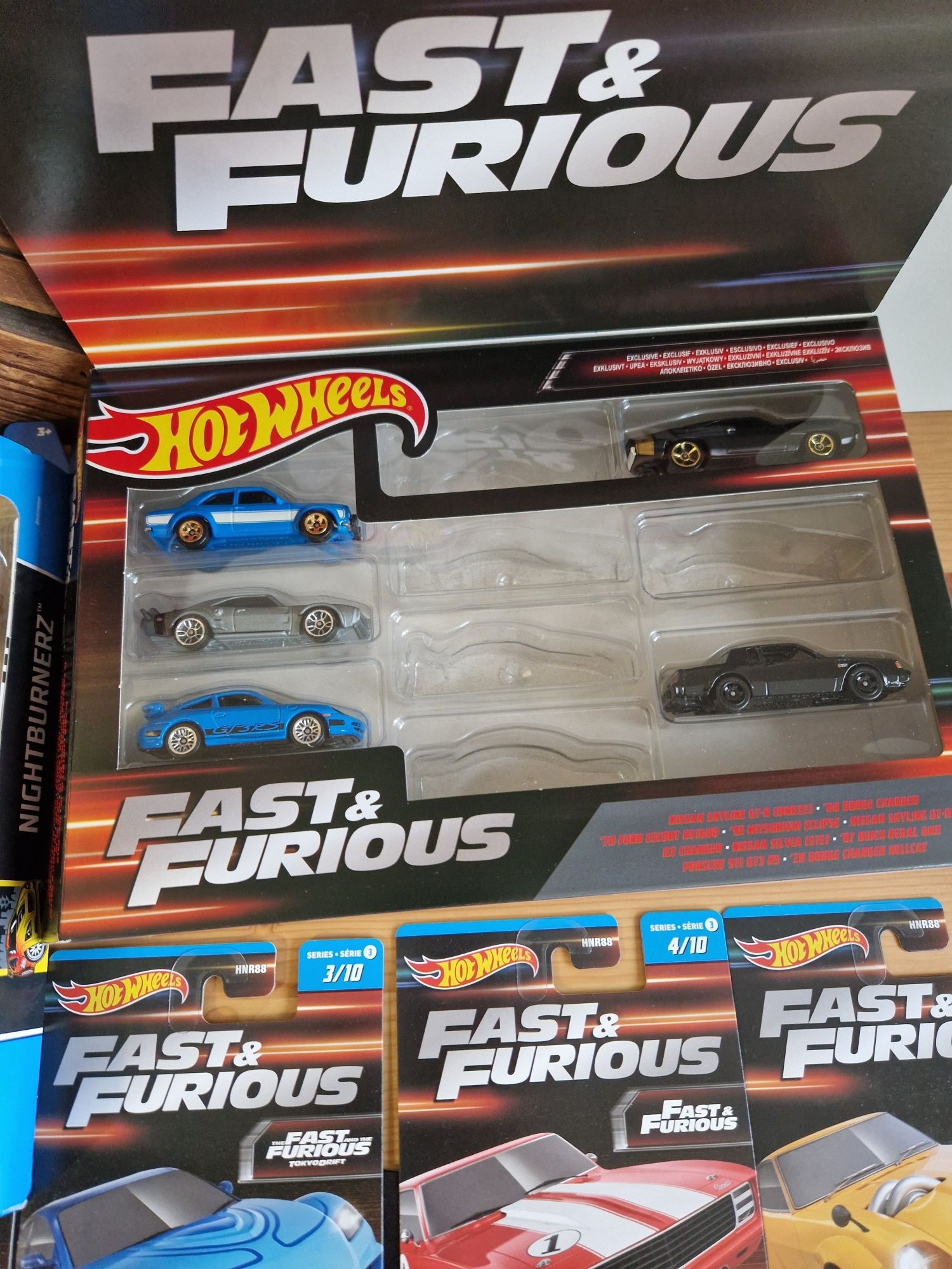 Hot wheels premium fast furious race car boulevard