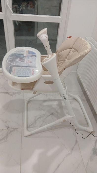 Крісло для годування,крісло гойдалка Carello Triymph