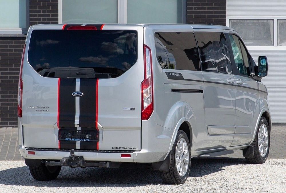 Ford Tourneo Custom AUTOMAT 9-OSÓB / Bogate wyposażenie / Leasing 0% wpłaty !