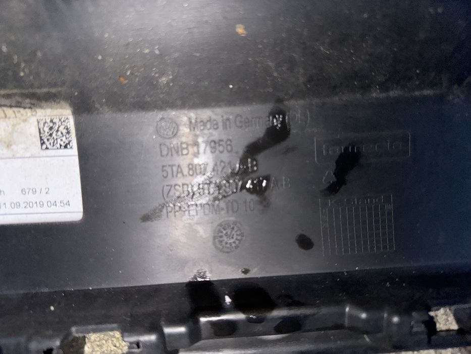 VW Touran II 2015- Zderzak tylny tył 5TA