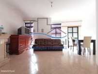 Apartamento T2 com 2 w/c's, arrecadação e parqueamento - Paredes, A...