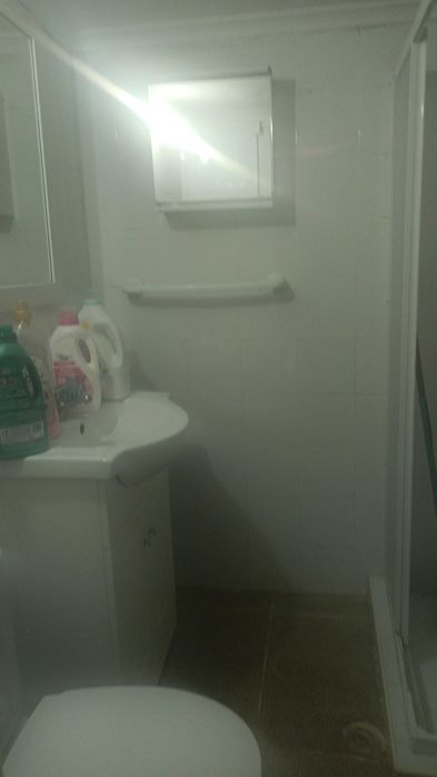 Aluga Anexo de moradia T1