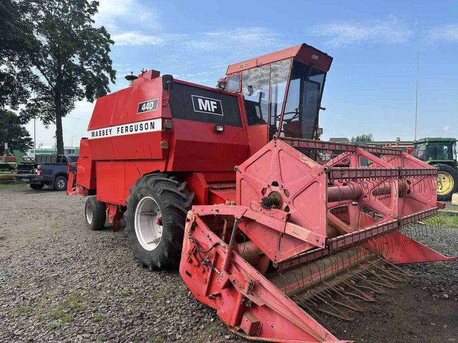 Комбайн Massey Ferguson 430 !