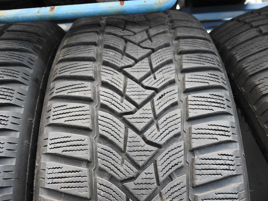 4xPirelli Sottozero 3 215/60r16 95H 2017rok 4x7,5mm Seal Inside