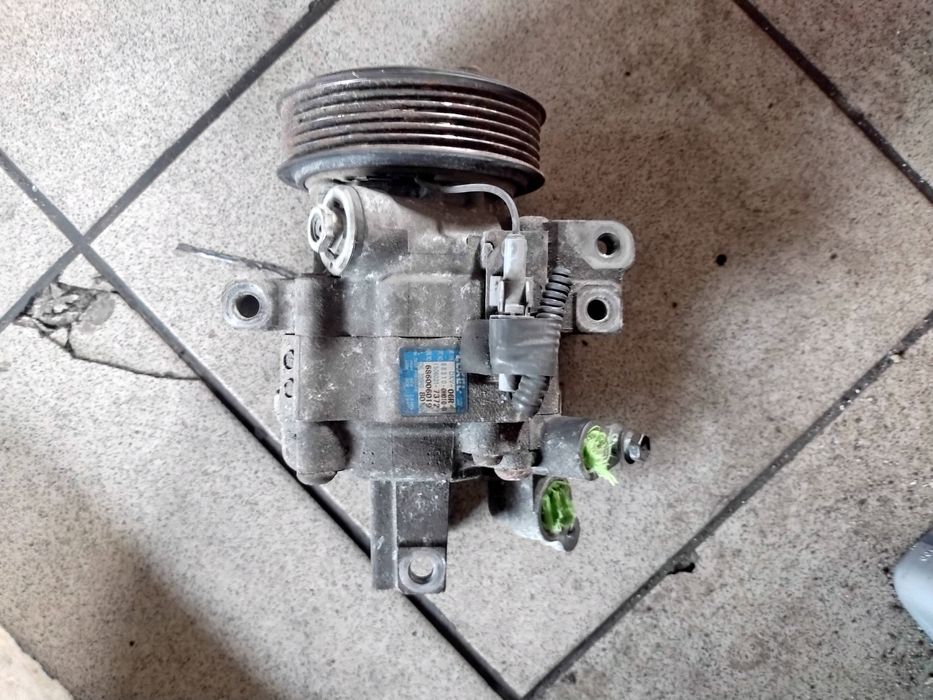 pompa klimatyzacji alternator rozrusznik toyota yaris 2 , 3 Aygo