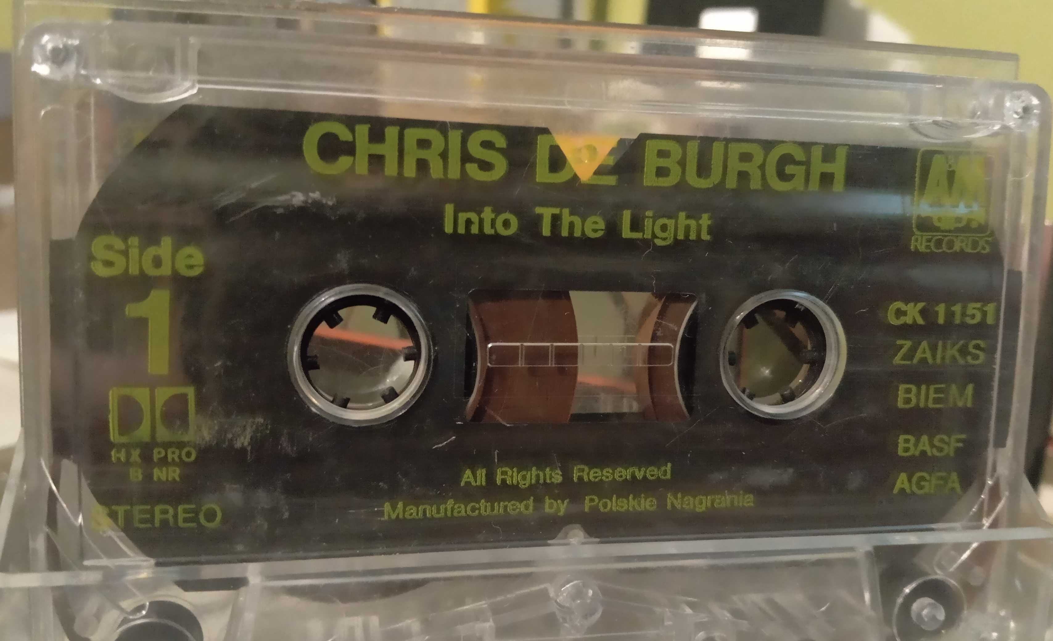 48 Kaseta magnetofonowa Chis De Burgh Into De Light (JŁ)