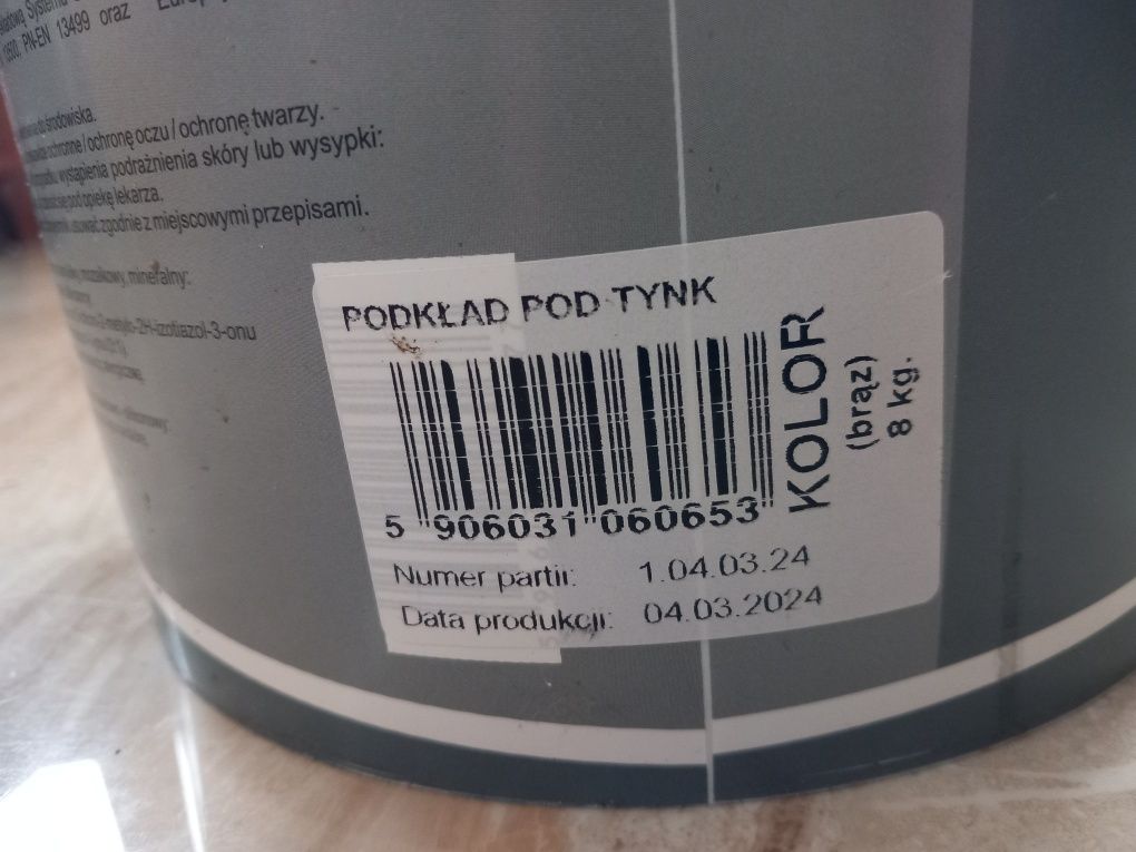 Podkład (grunt) pod tynk mozaikowy, akrylowy i mineralny Baumaster