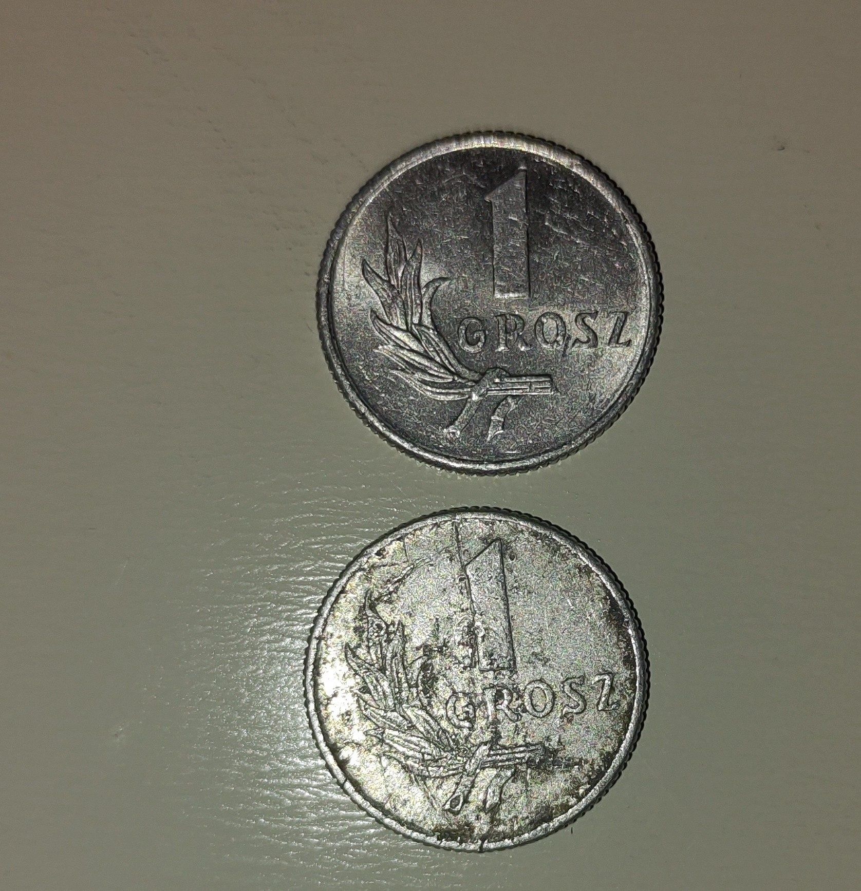 Dwie monety 1 grosz