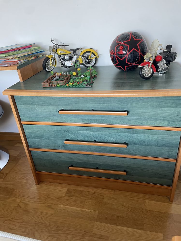 Conjunto Quarto - Cama de casal, Comoda, Secretária